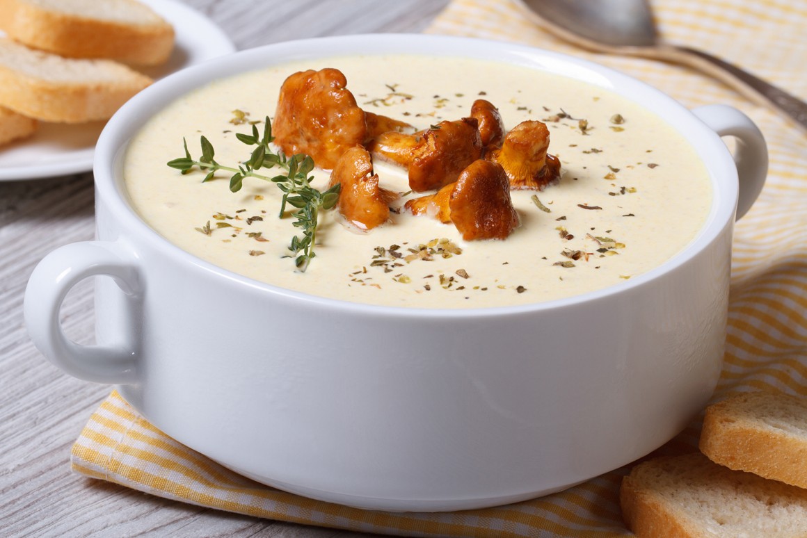 Sahnesuppe mit Pfifferlingen - Rezept