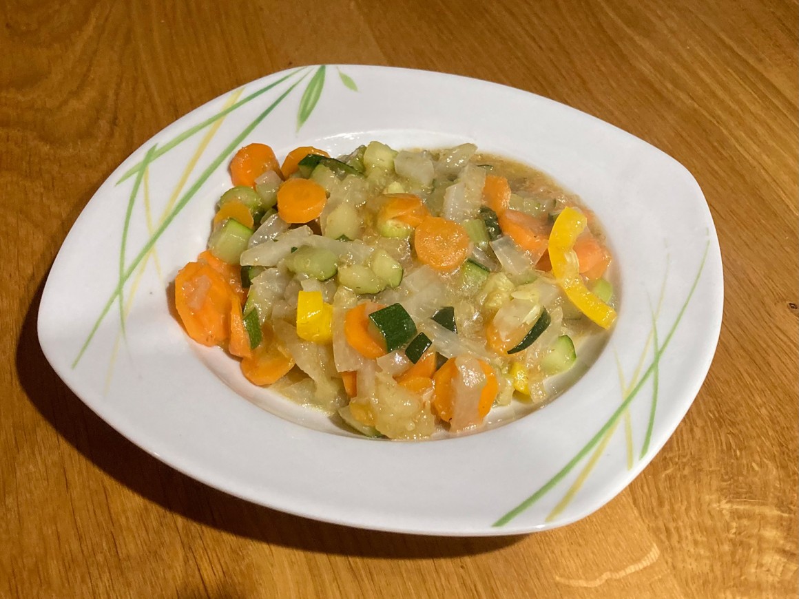 Amaranth-Topf mit Gemüse