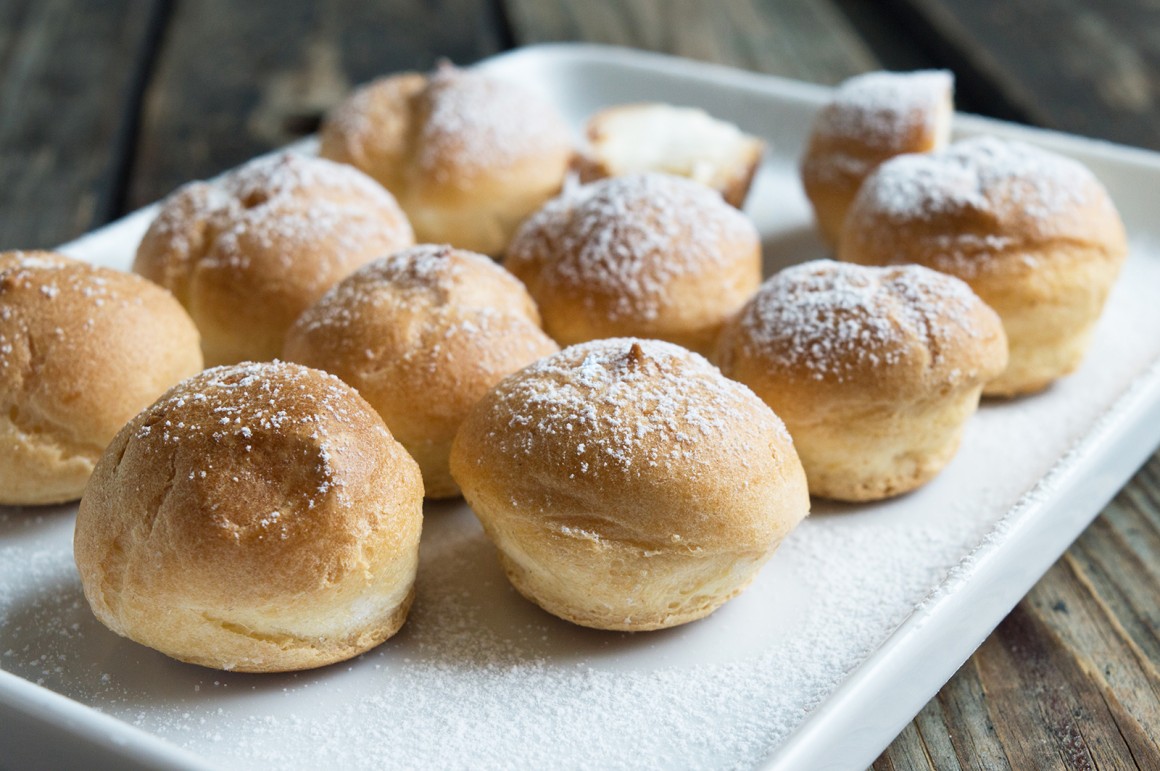 Profiteroles mit Vanillecreme