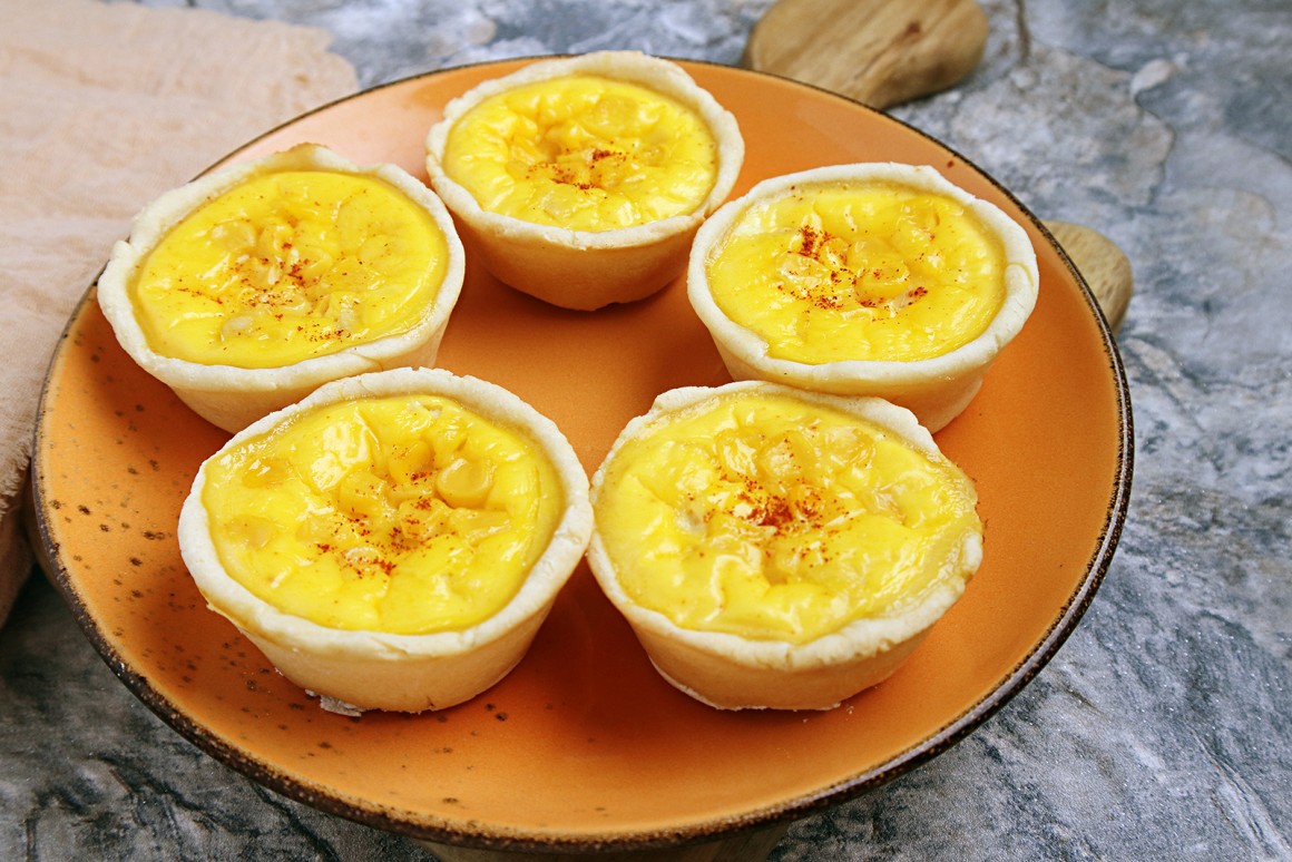 Mini-Hähnchen-Mais-Quiches