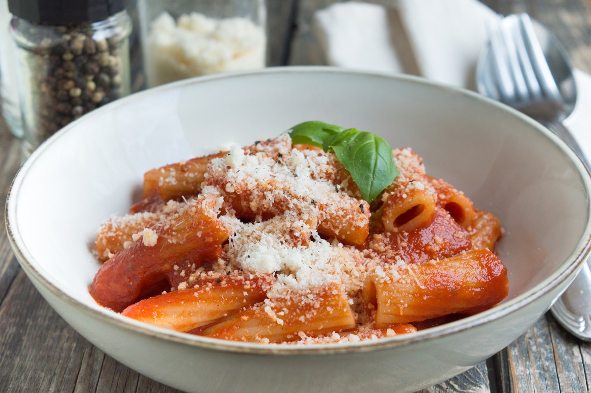 Paccheri alla Napoletana - Rezept