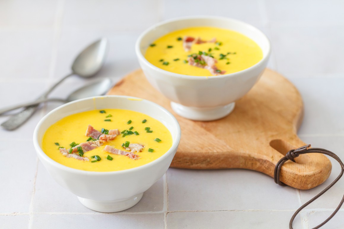 Käsesuppe mit Kartoffeln