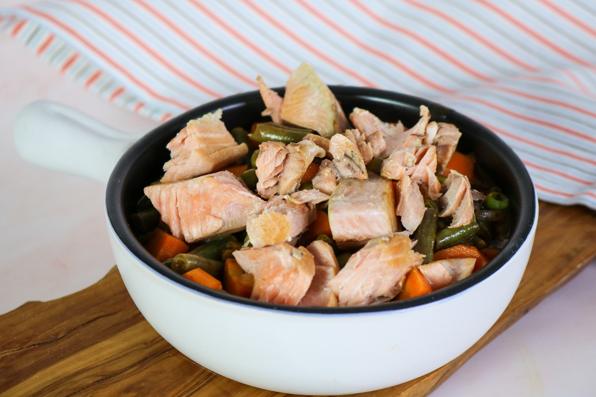 Gemüseeintopf mit Lachs