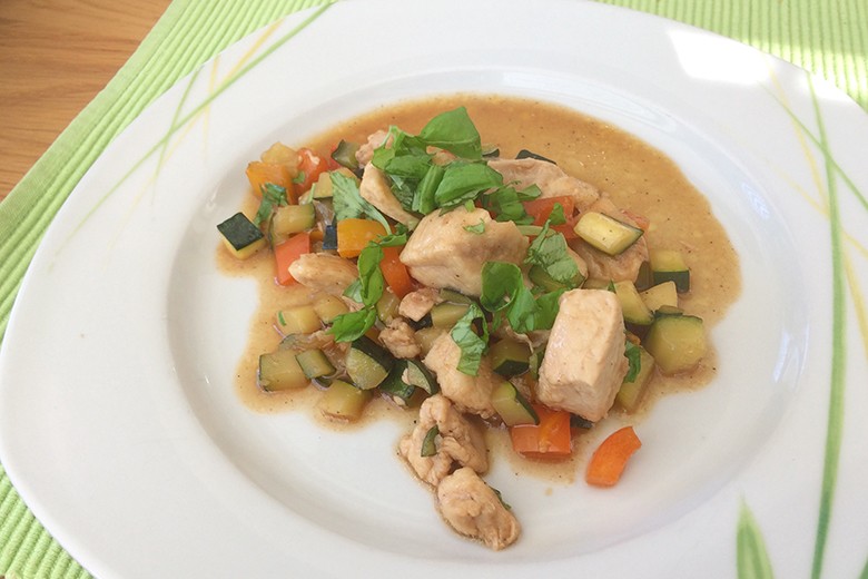Feurige Hähnchenpfanne