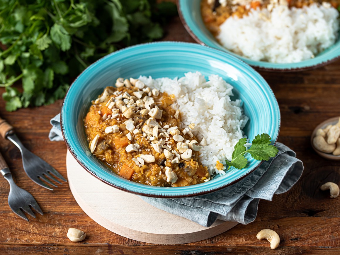 Rote-Linsen-Curry mit Reis