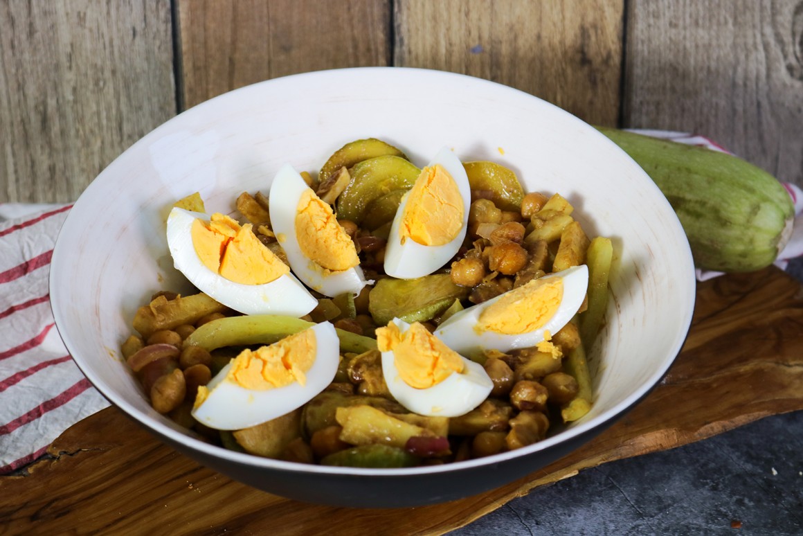 Zucchinisalat mit Kichererbsen - Rezept