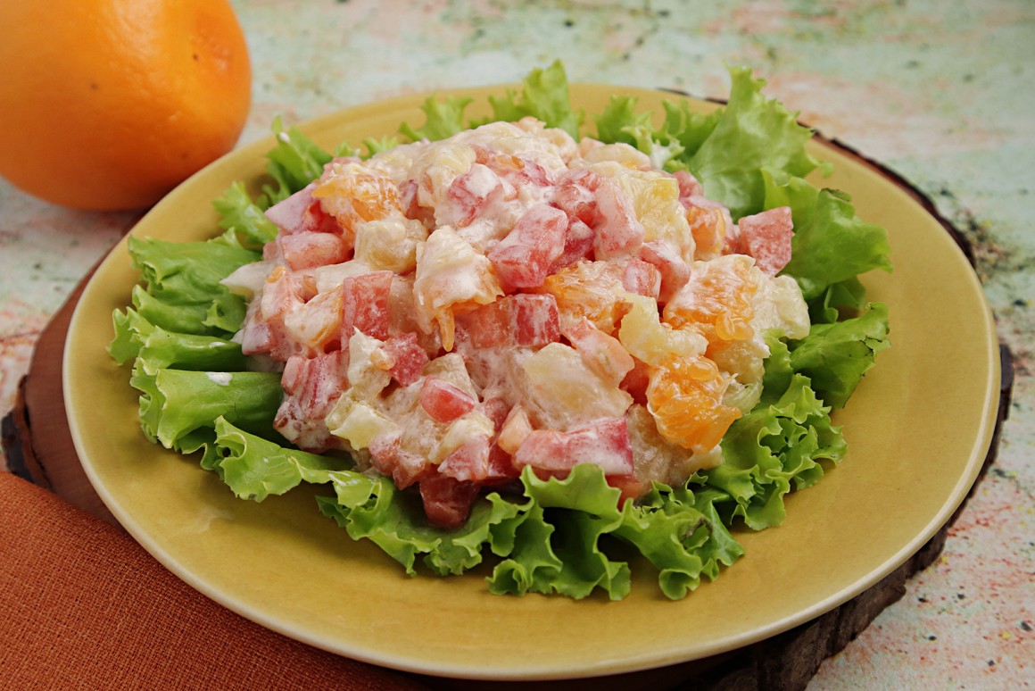 Gemischter Salat mit Ananas - Rezept