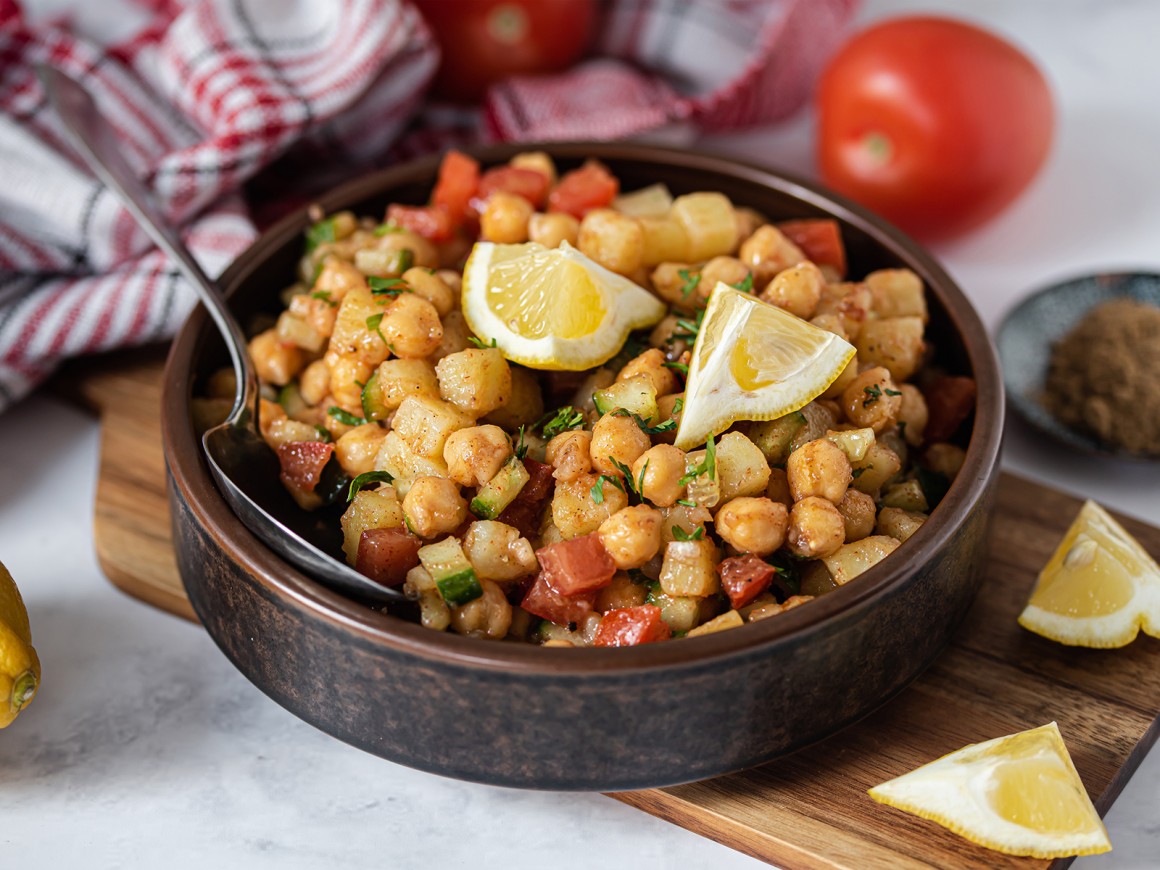 Indischer Kichererbsensalat