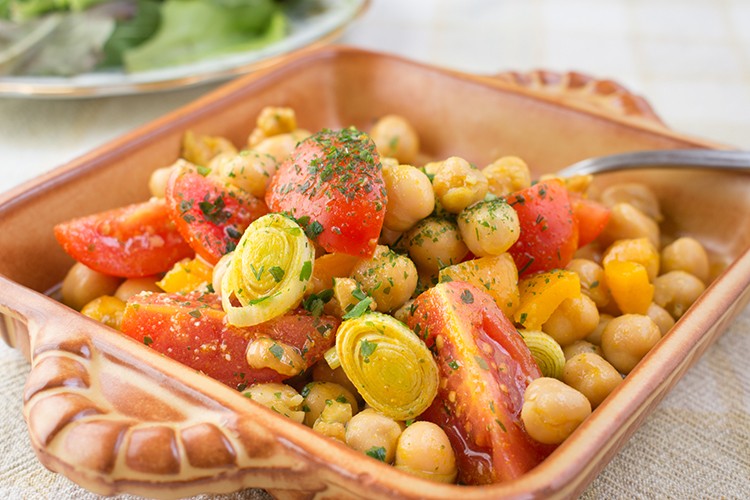 Aromatischer Kichererbsen-Salat