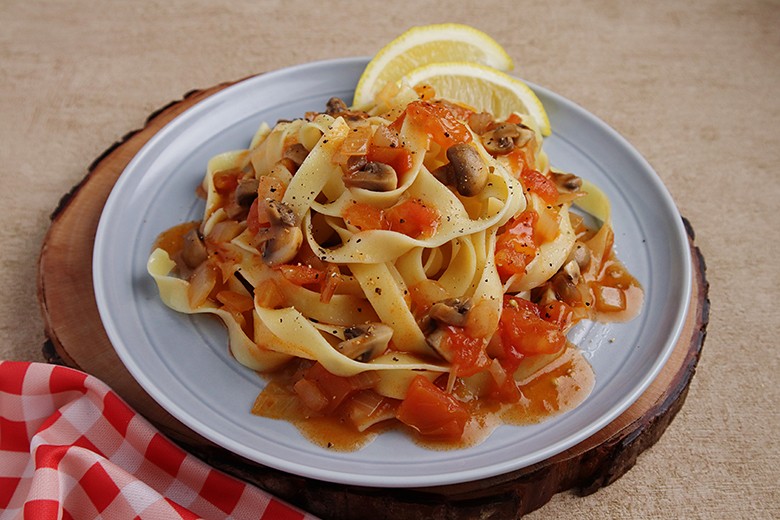 Tagliatelle in Weißwein-Butter-Sauce