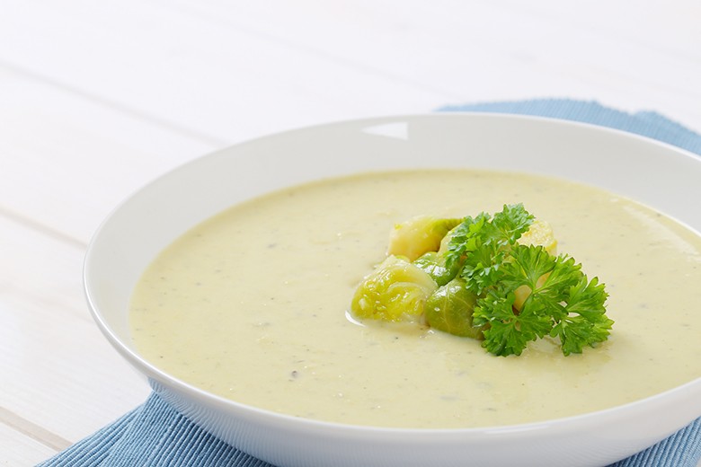 Cremesüppchen mit Rosenkohl