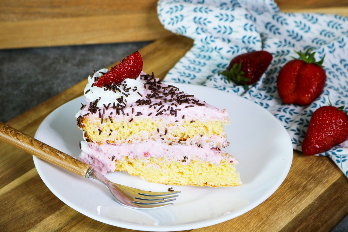 Schnelle Erdbeer-Sahnetorte - Rezept