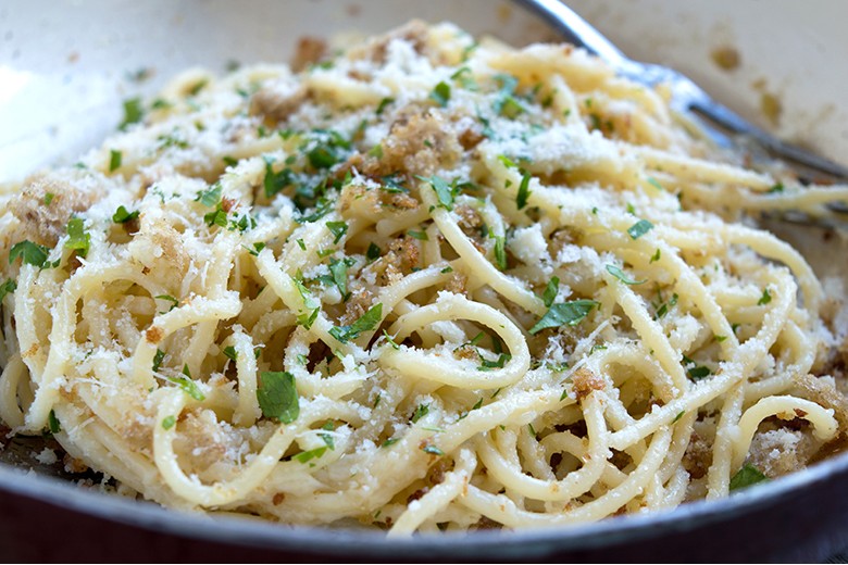 Spaghetti nach sizilianischer Art