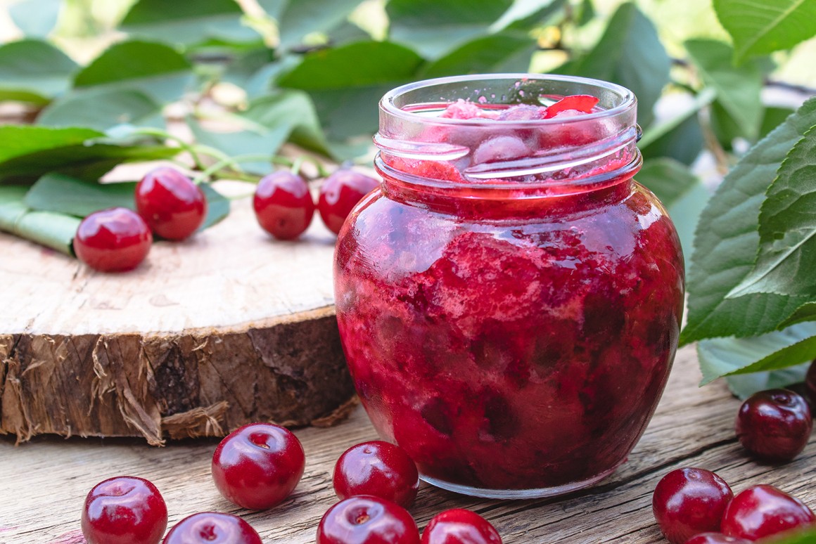 Sauerkirschmarmelade - Rezept