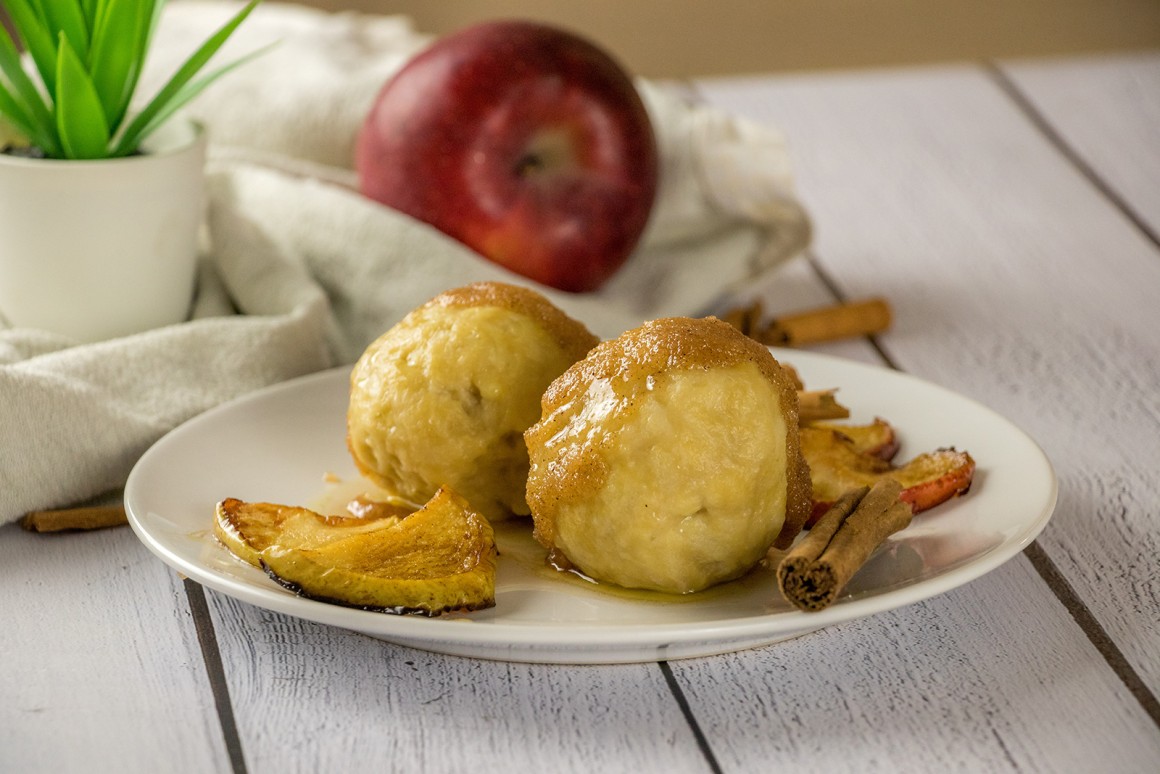 Apfelknödel