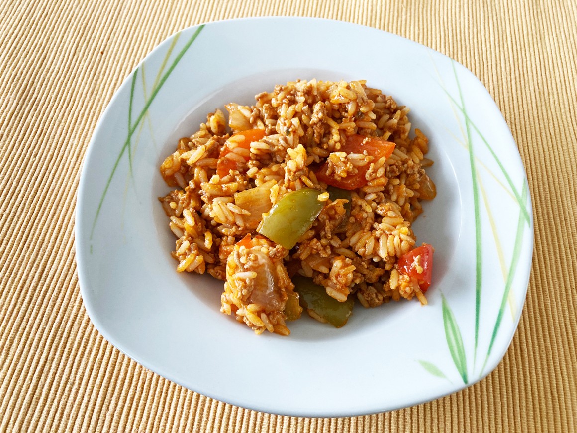 Reis-Hackfleisch-Topf