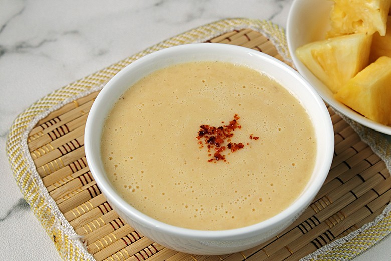 Fruchtige Ananas-Chili-Suppe
