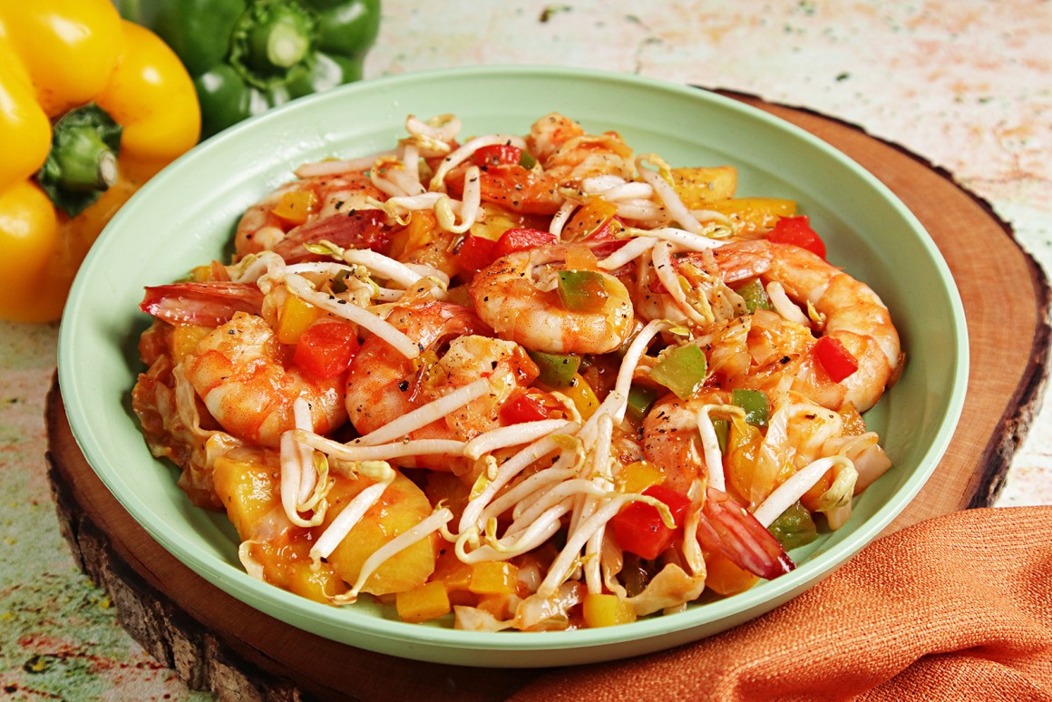 Wokgemüse mit Garnelen