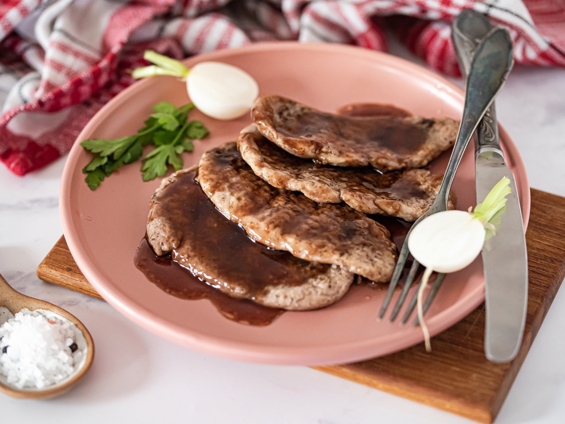 Schweineschnitzel mit Madeirasauce