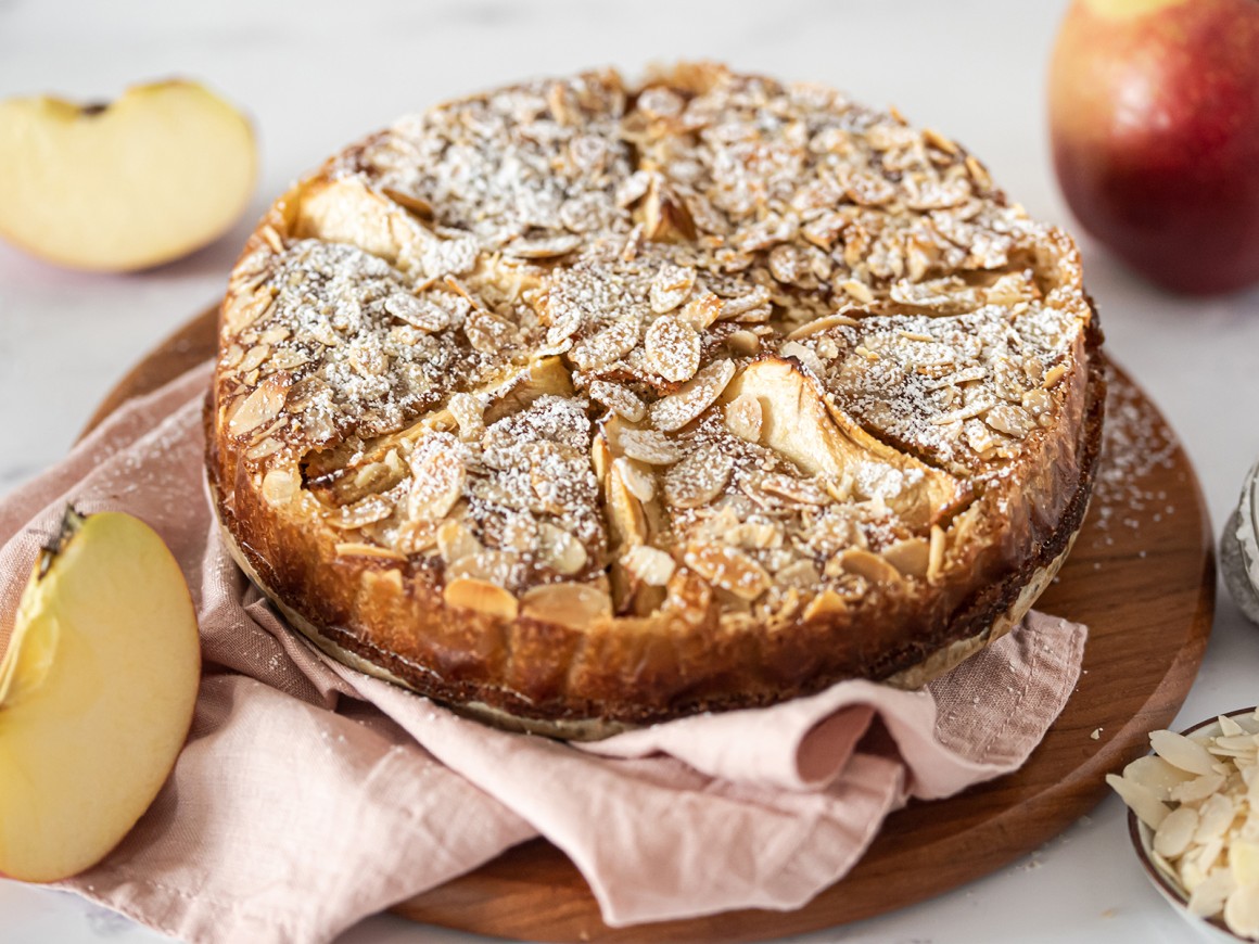 Apfel-Mandel-Kuchen mit Marzipan