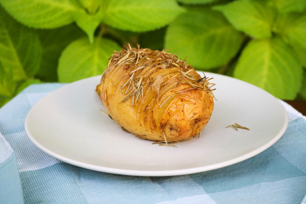 Einfache Hasselback-Kartoffeln