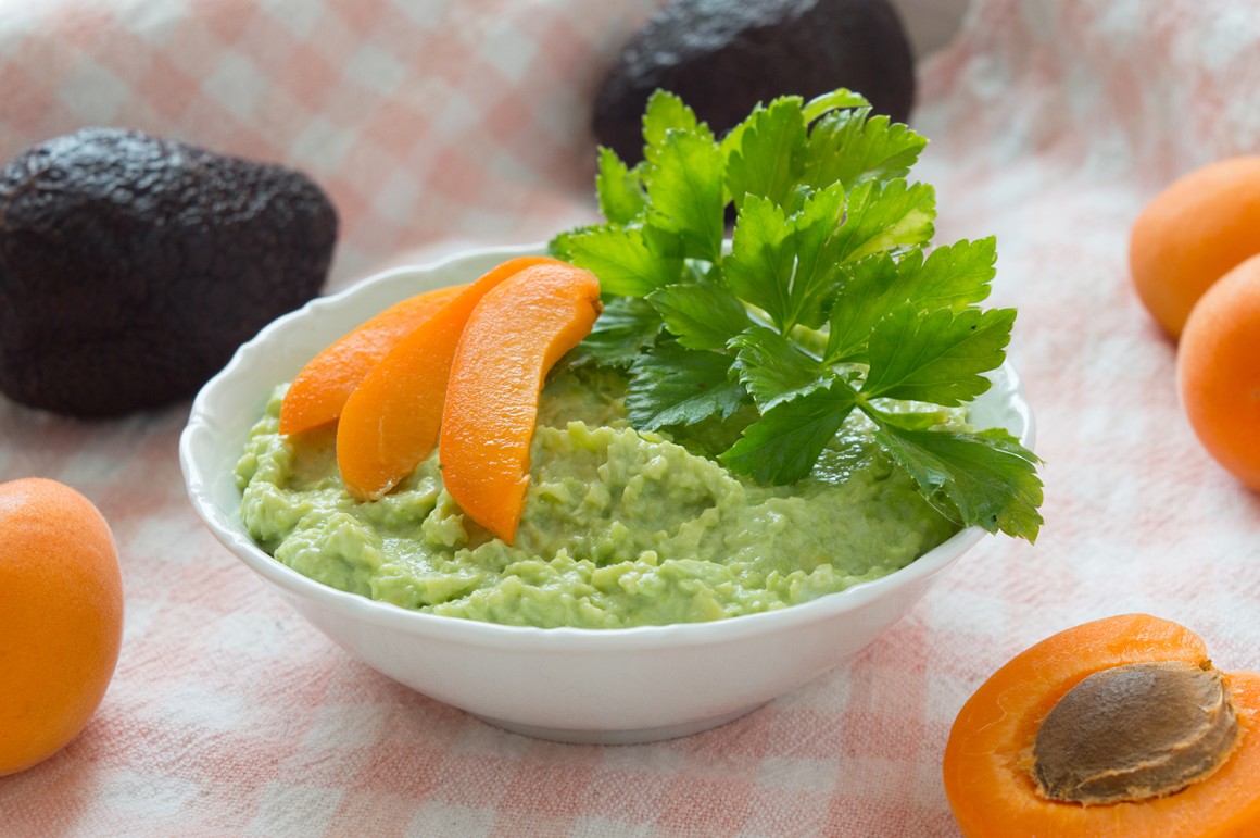 Avocado-Dip mit Creme fraiche
