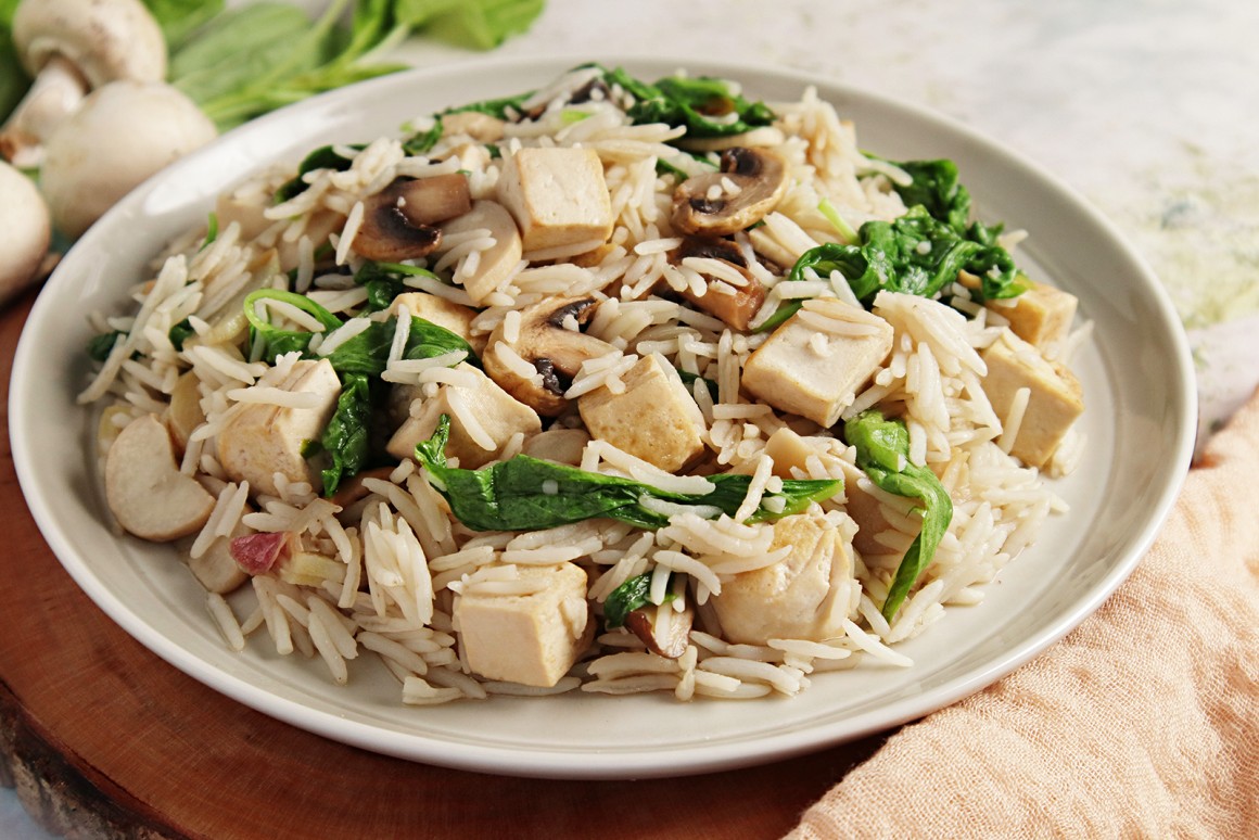Geschmorte Pilze mit Tofu und Reis - Rezept