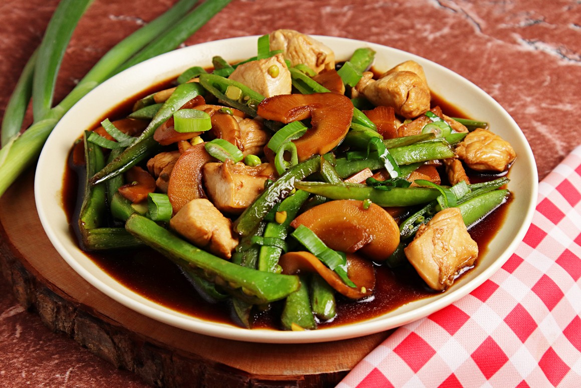 Asiatische Hähnchen-Gemüse-Pfanne
