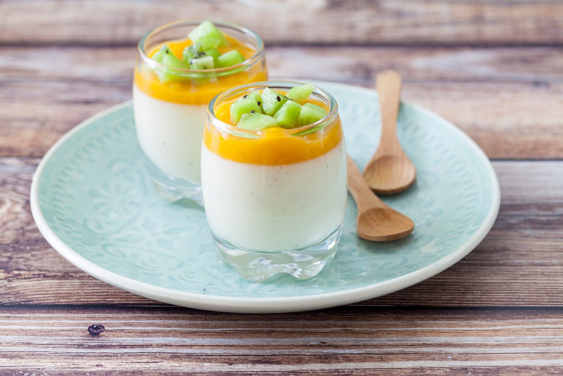 Kokospudding mit Mango und Kiwi - Rezept