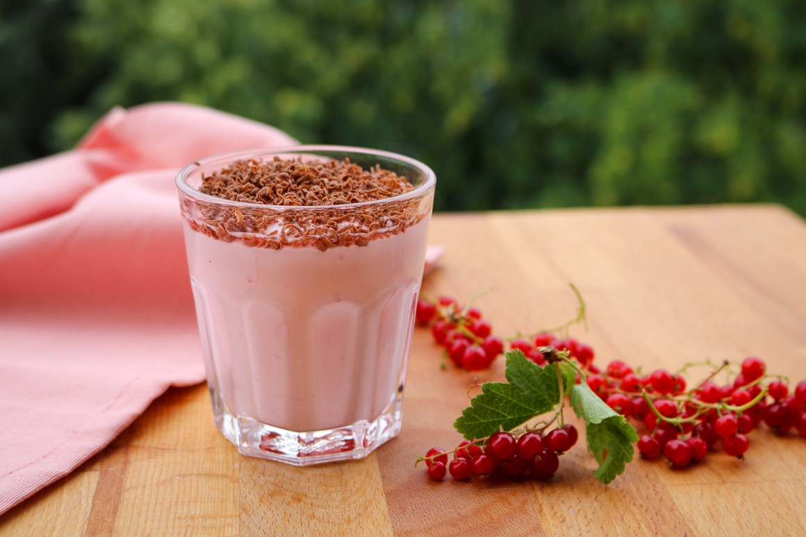 Johannisbeermousse