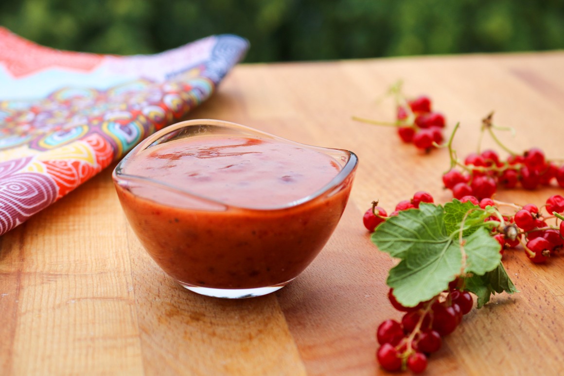 Johannisbeer-Orangen-Dressing