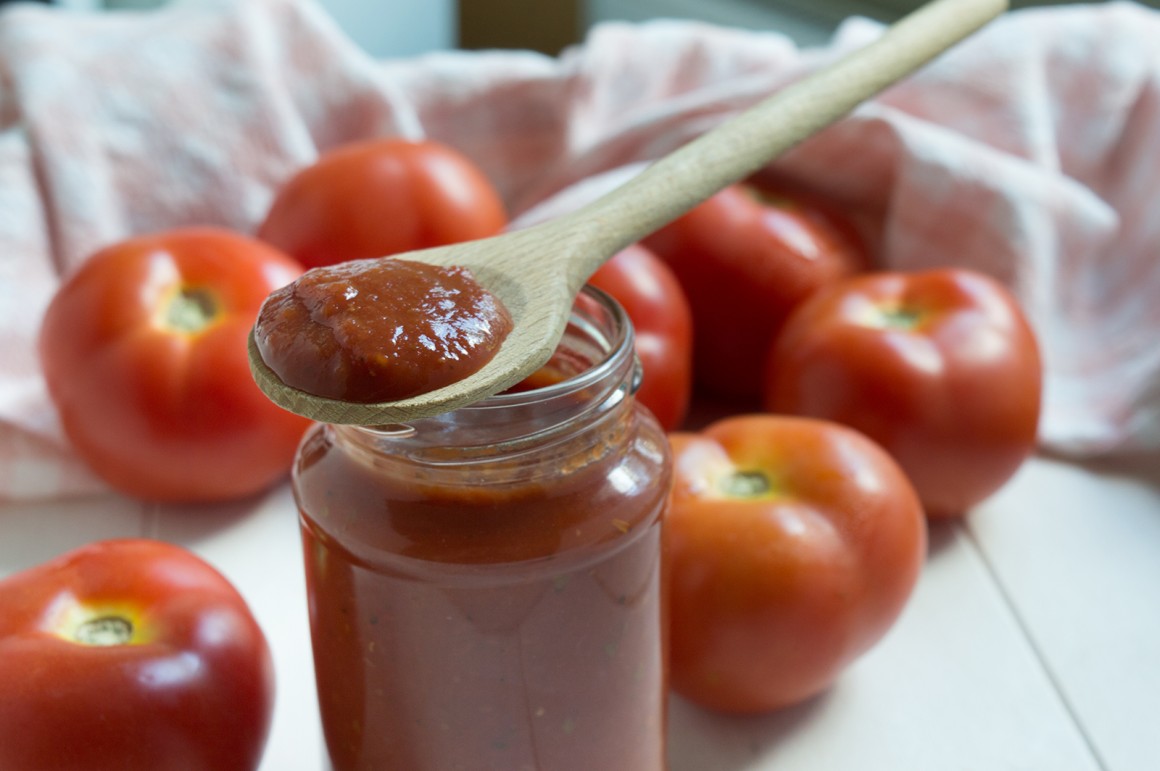 Selbstgemachtes Tomatenmark