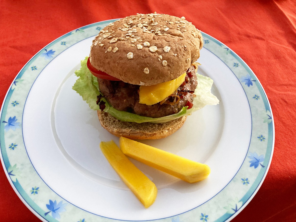 Exotischer Hamburger