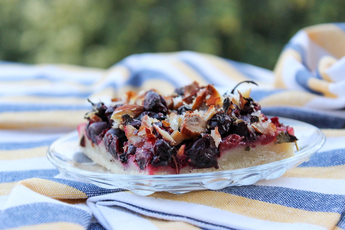 Butterkuchen mit Stachelbeeren
