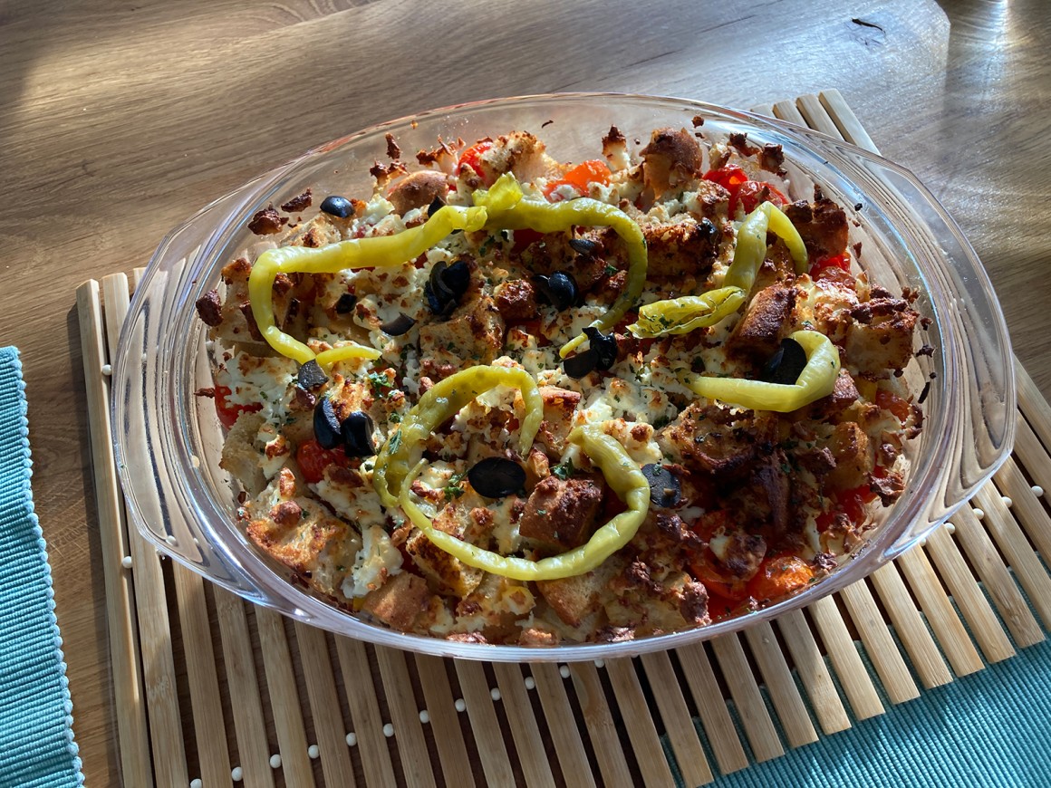 Brotauflauf mit Gemüse