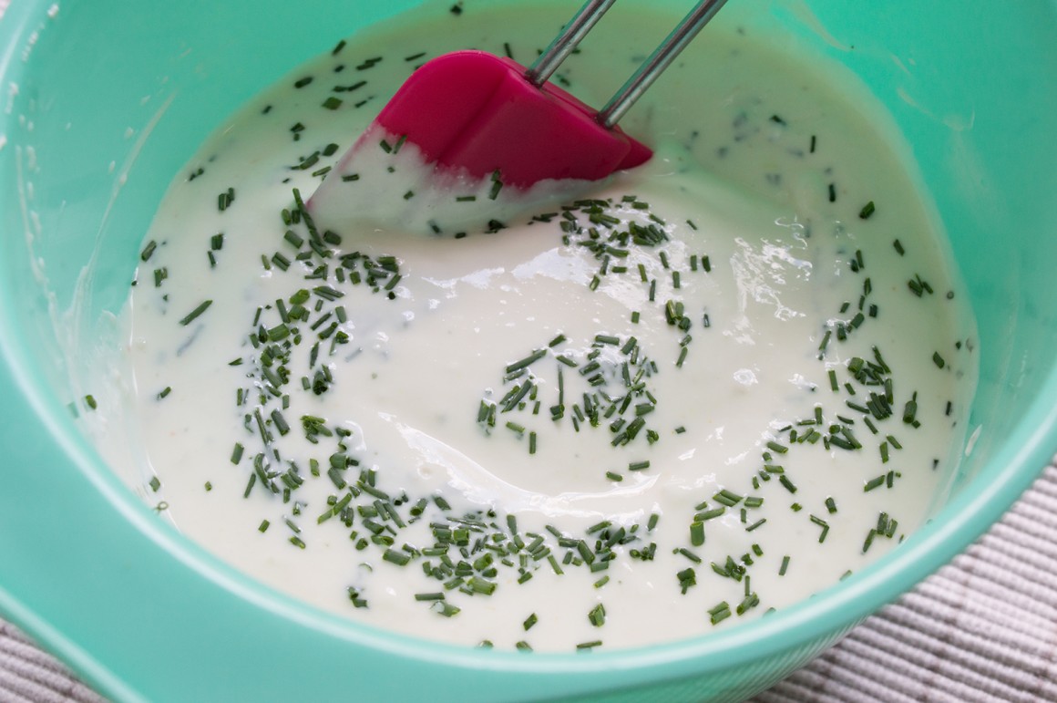 Knoblauch-Schnittlauch-Sauce - Rezept
