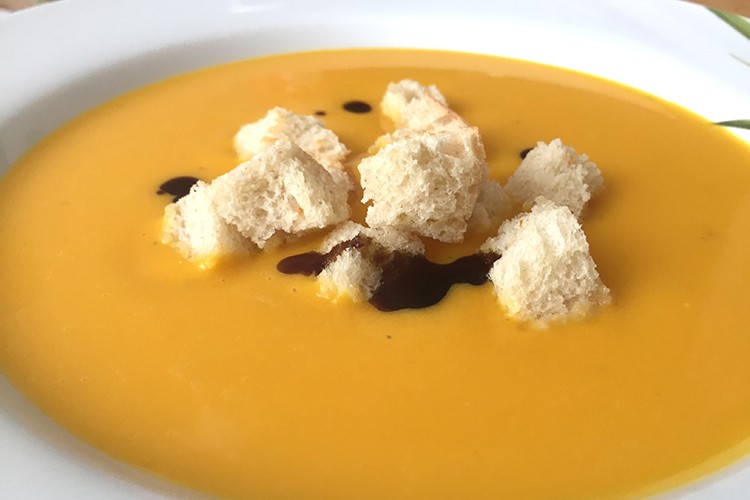 Einfache Kürbiscremesuppe