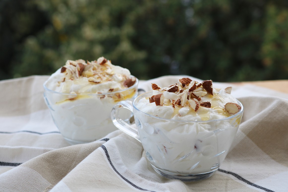 Mandel-Honig-Creme