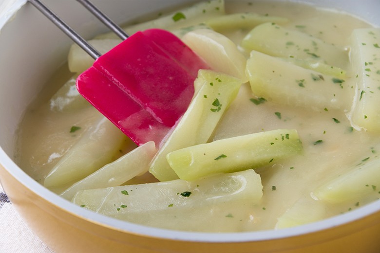 Kohlrabi in Käse-Sahne-Creme