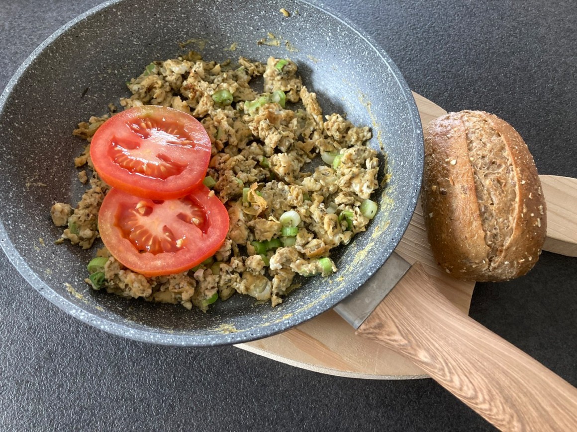 Rührei mit Kräutern - Rezept