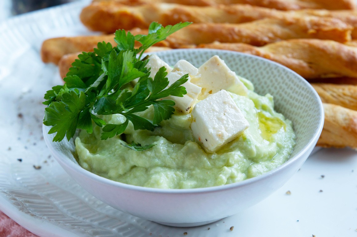 Avocado-Feta-Dip
