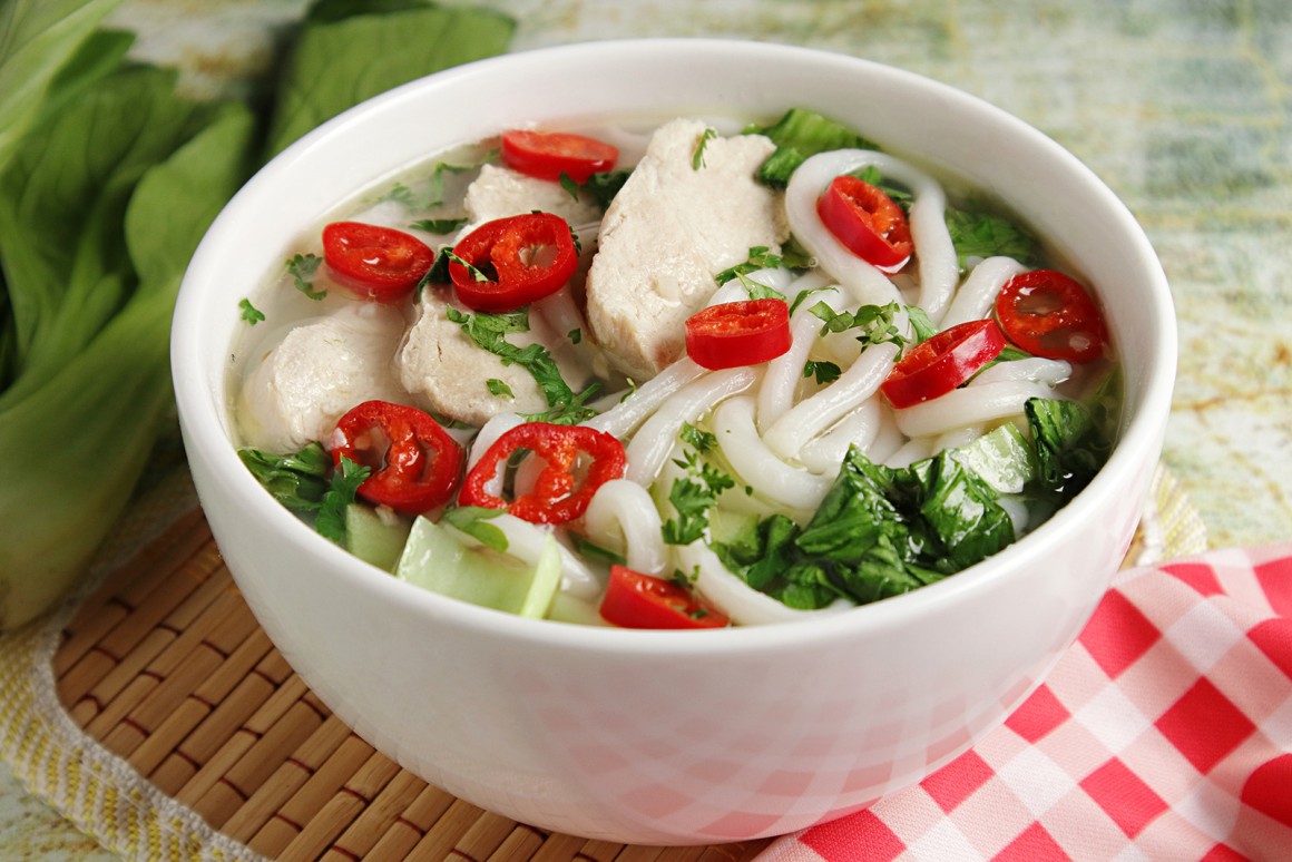 Asiatische Hühnersuppe