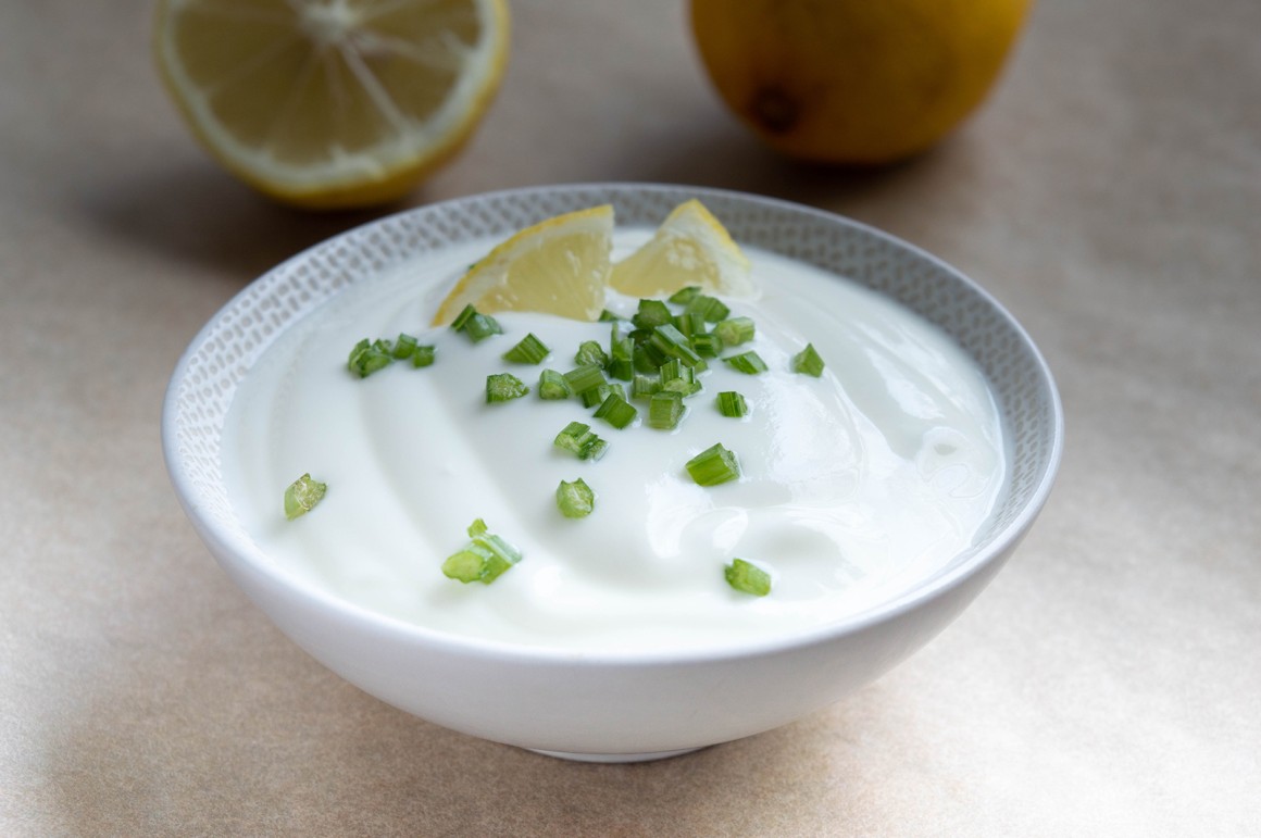 Sour Cream mit Zitrone - Rezept