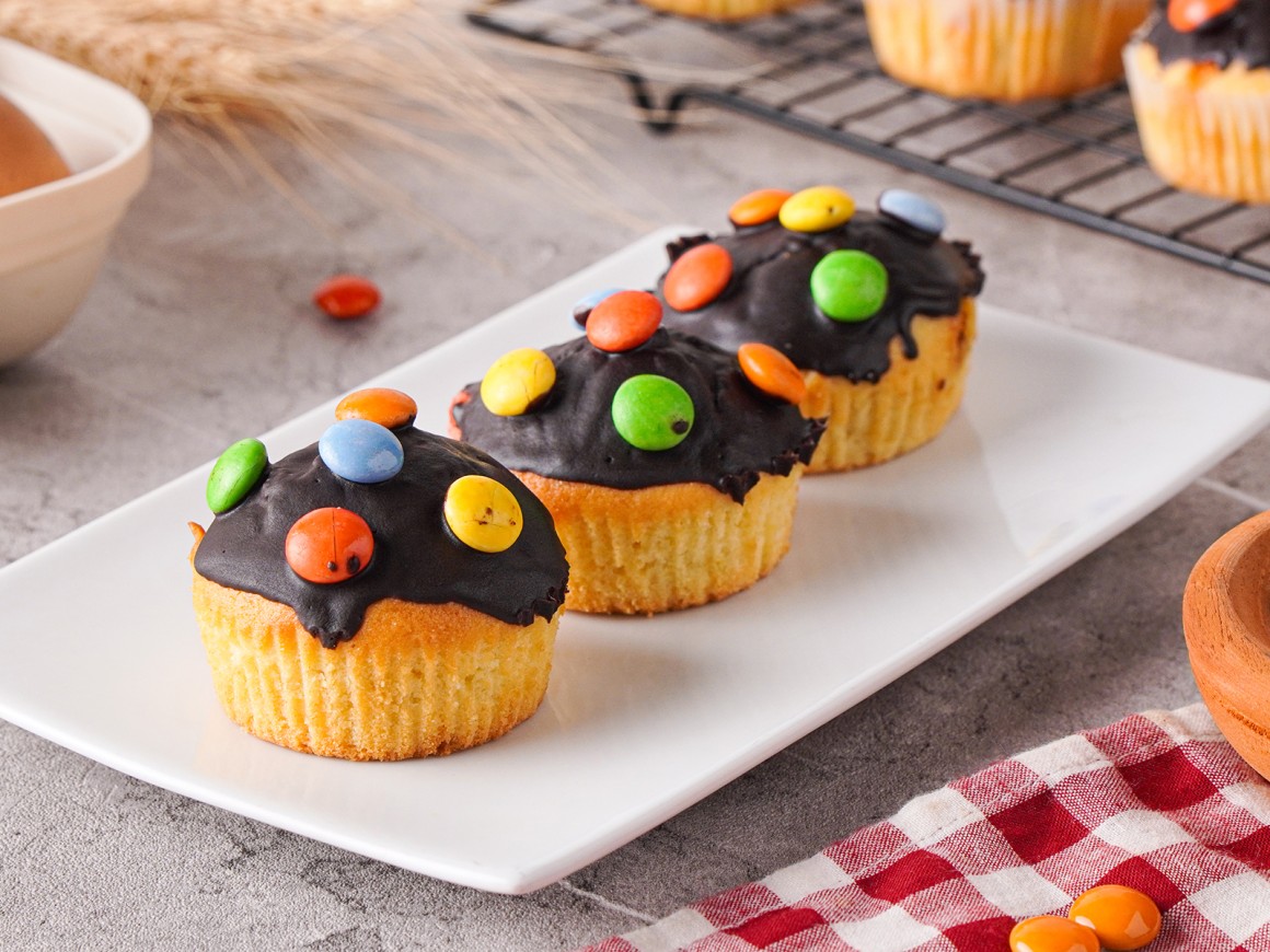 Smarties Muffins