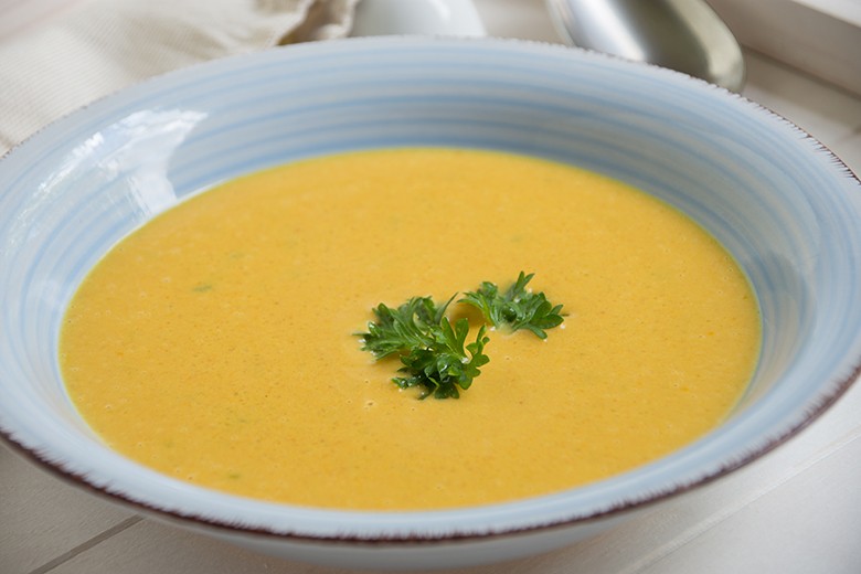 Möhrensuppe mit Aprikose