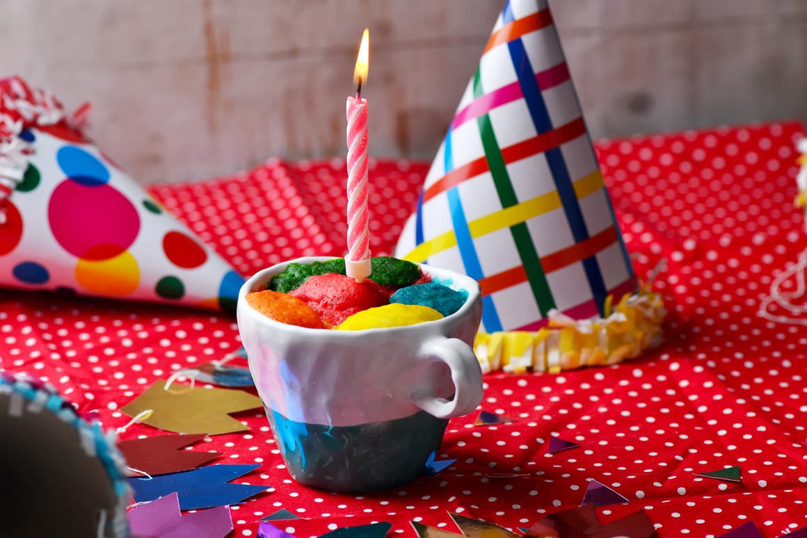 Bunter Tassenkuchen - Rezept