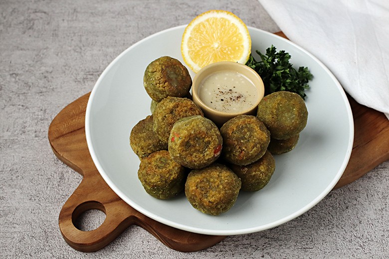 Falafel mit Tahinsauce
