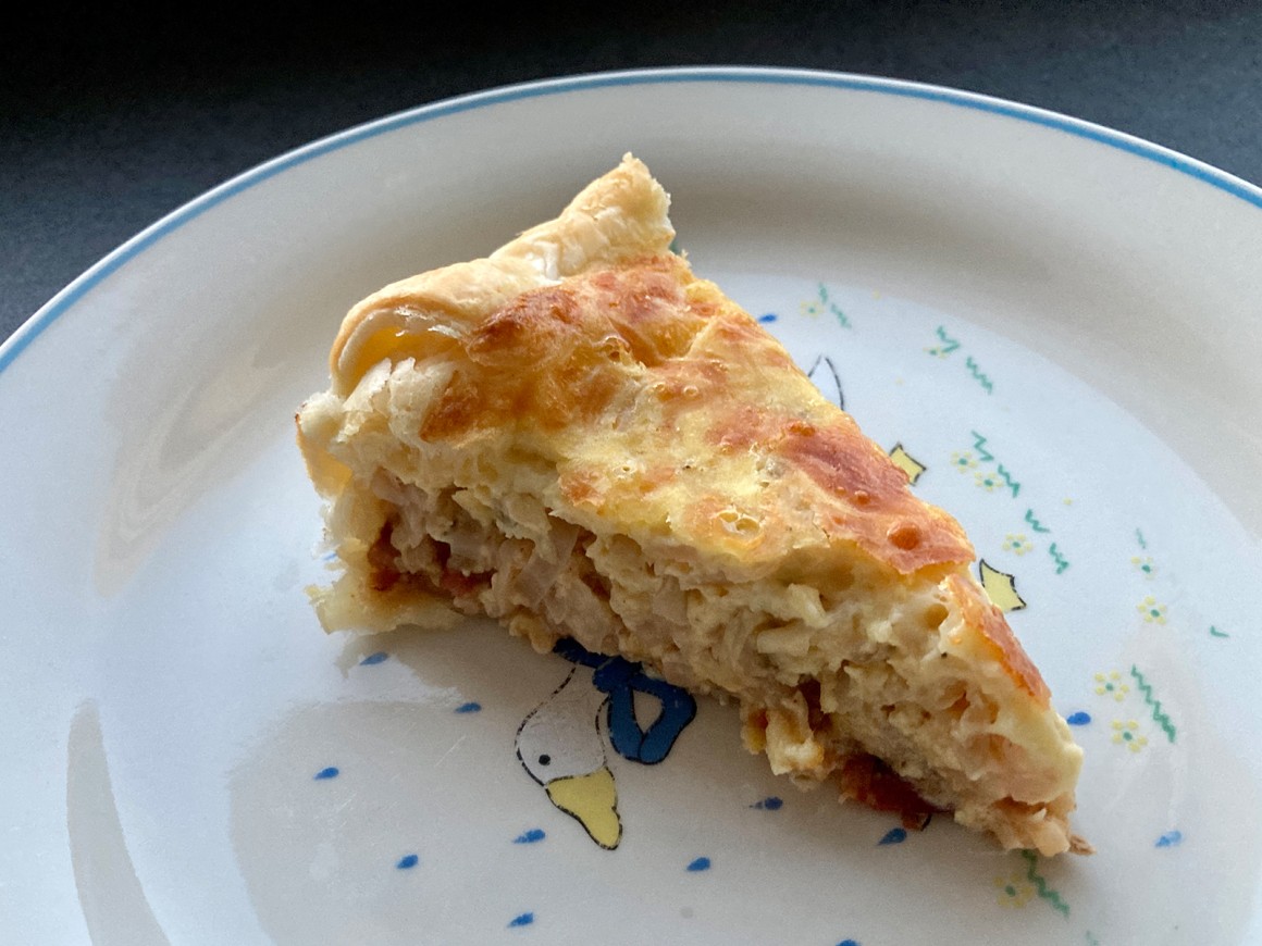 Sauerkrautkuchen mit Blätterteig - Rezept