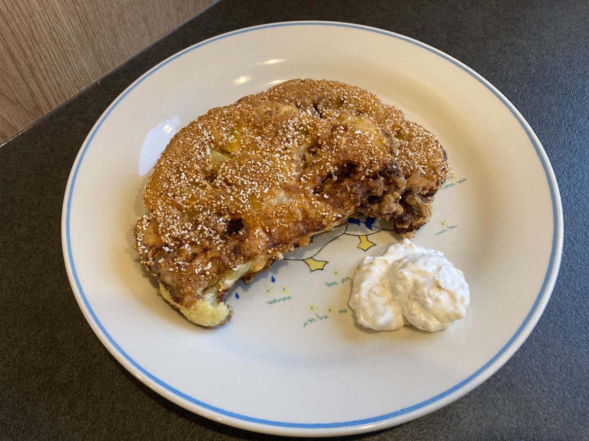 Blumenkohl-Schnitzel mit Amaranthpanade