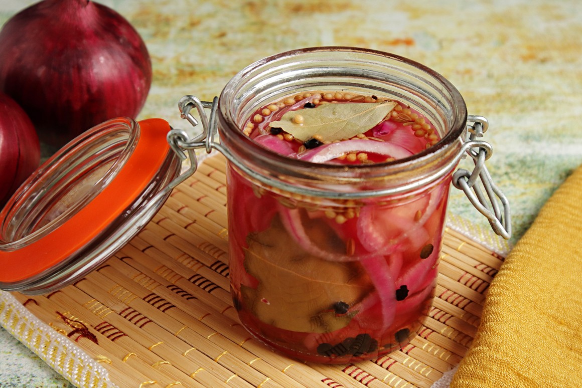 Eingelegte rote Zwiebeln - Rezept